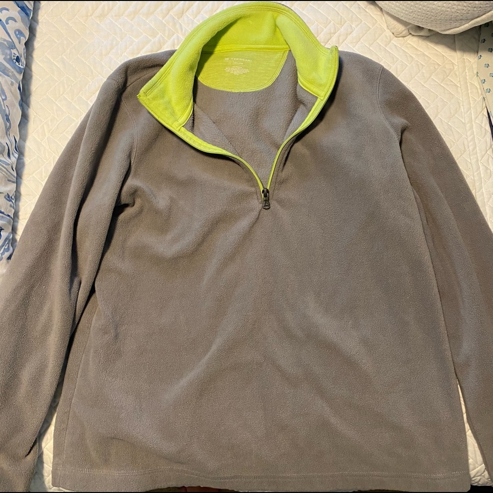 Tek gear fleece jacket